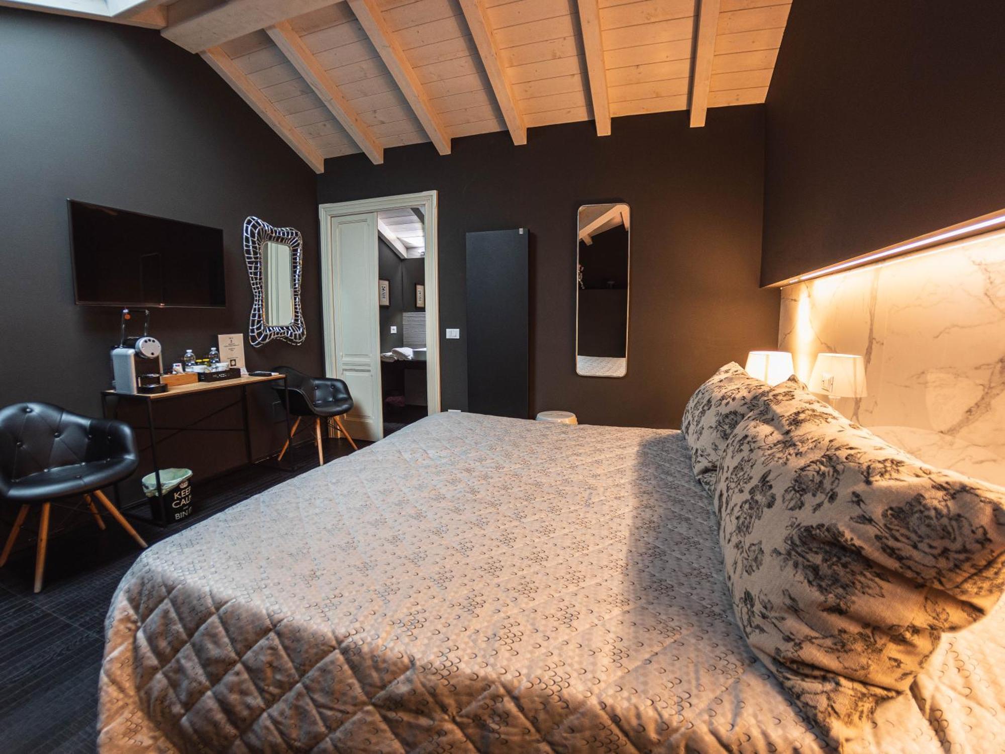 Palazzo Gozzi Bed & Beauty Parma Exterior foto